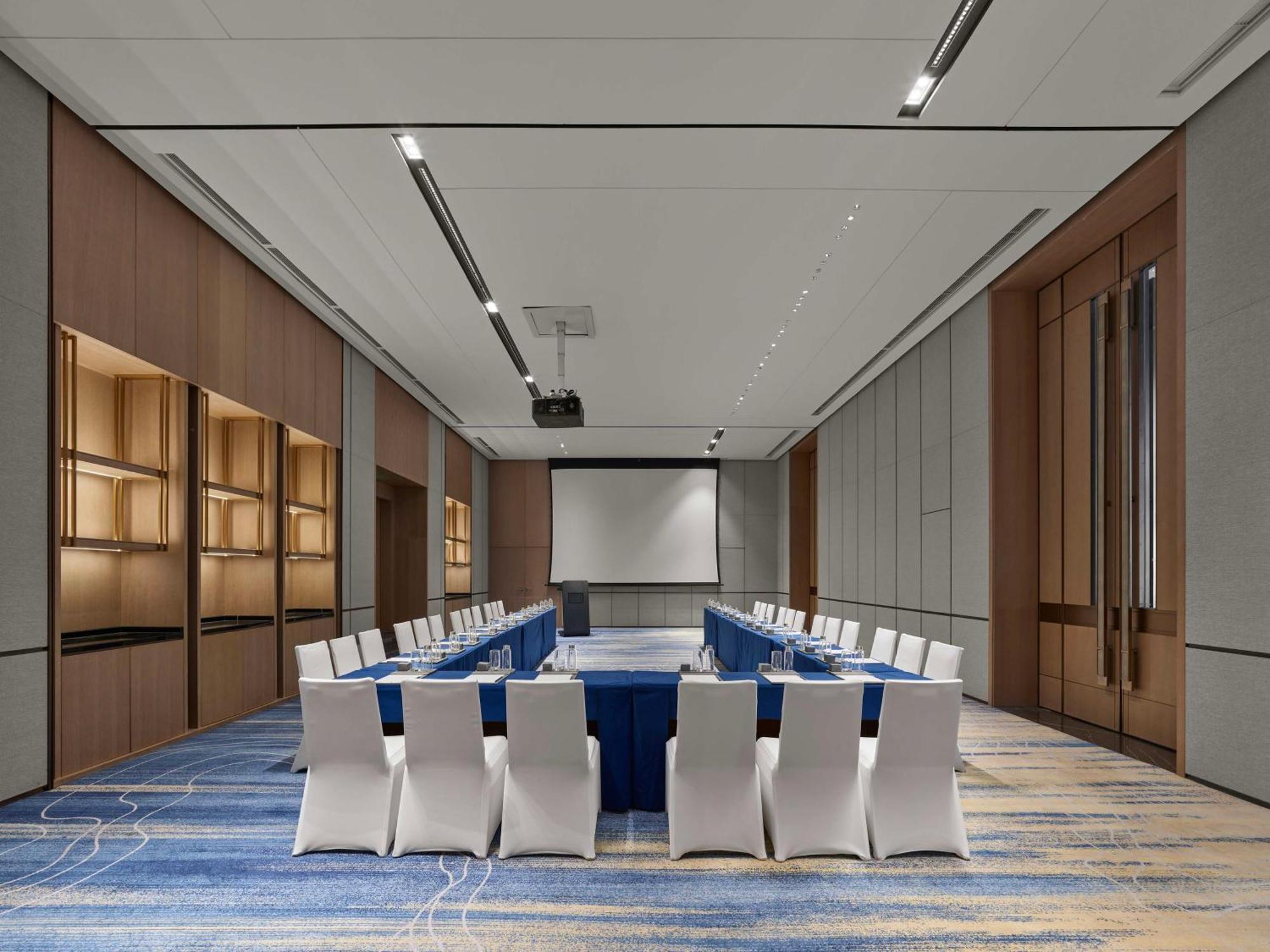 Doubletree By Hilton Chengdu Riverside - Close To Panda Base And Chengdu East Railway Экстерьер фото