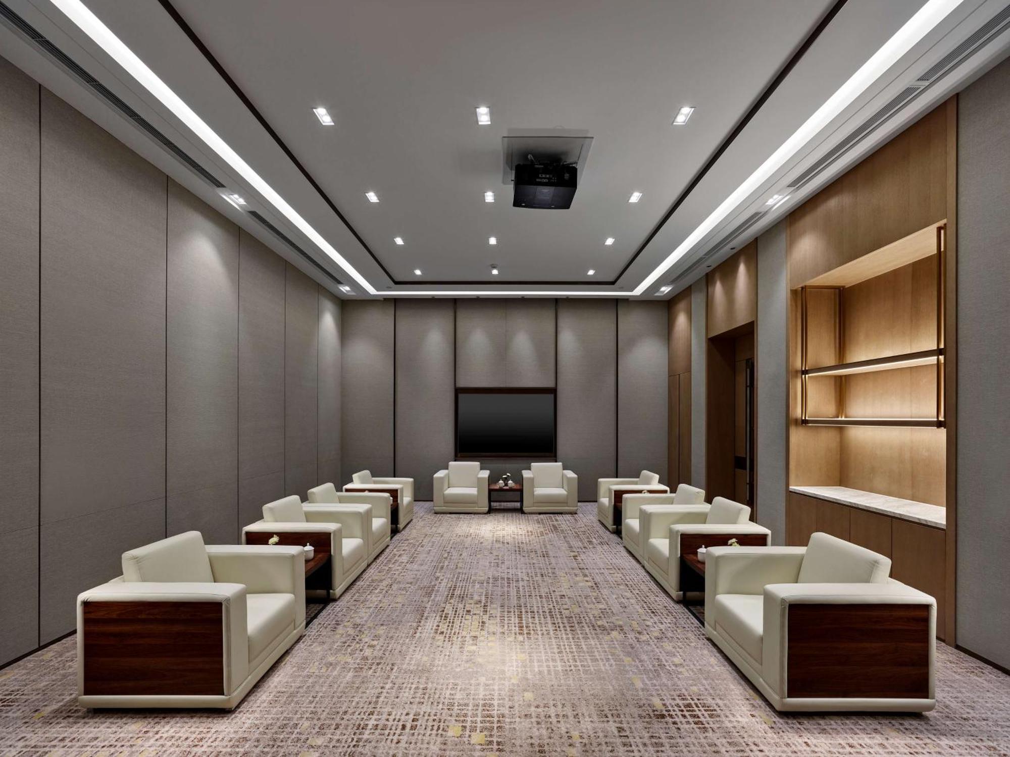 Doubletree By Hilton Chengdu Riverside - Close To Panda Base And Chengdu East Railway Экстерьер фото